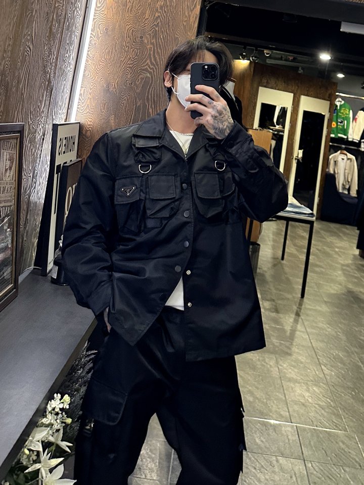 PRADA 프라다 멀티 포켓 셔츠 자켓
