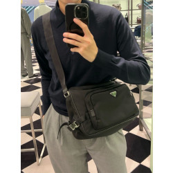 PRADA 프라다 리나일론 라지 메신저백 2VH191
