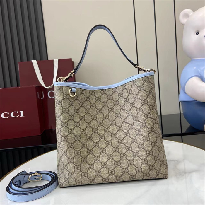 GUCCI 구찌 GG 엠블럼 스몰 숄더백 815103