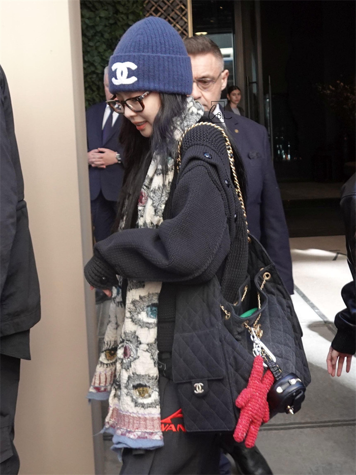 CHANEL 샤넬 호보백 AS1051