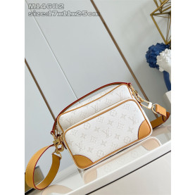 LOUIS VUITTON 루이비통 닐 크로스백 M14682