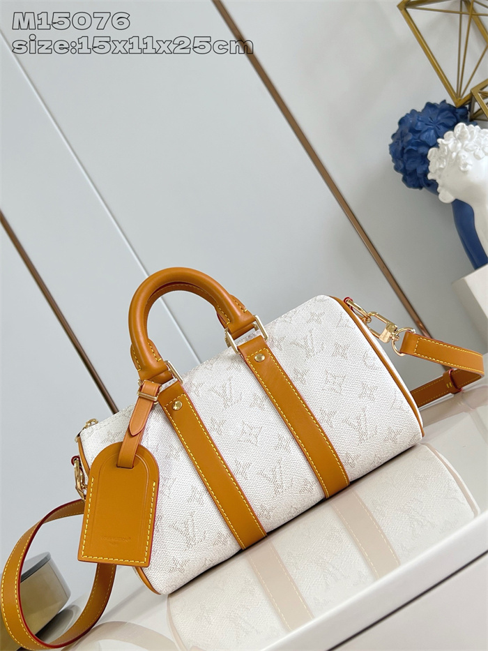 LOUIS VUITTON 루이비통 키폴 반둘리에 25 M15076
