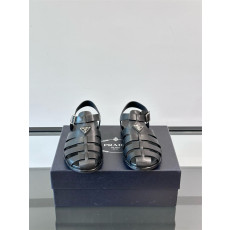 PRADA 프라다 남성용 샌들 P65290
