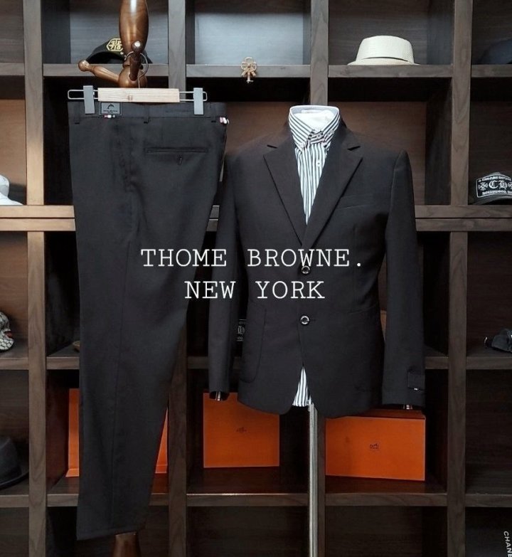 THOM BROWNE 톰브라운 블랙 모던 로아 슈트 셋트
