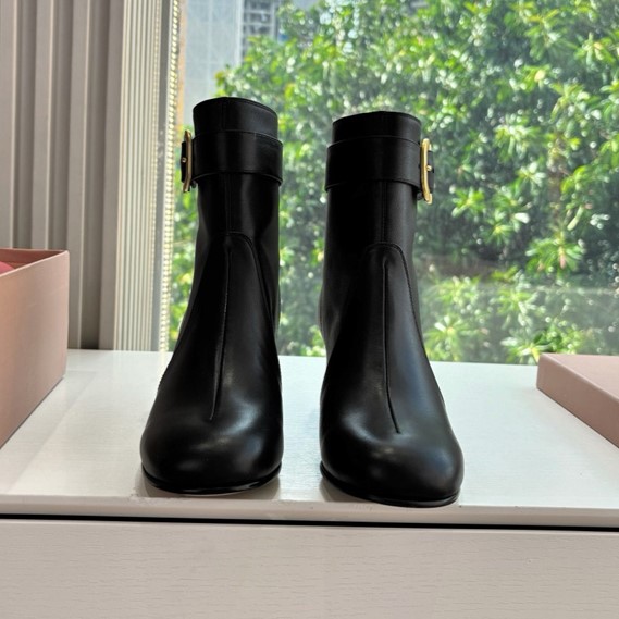 MIUMIU 미우미우 여성용 부츠 M63393 2COLOR