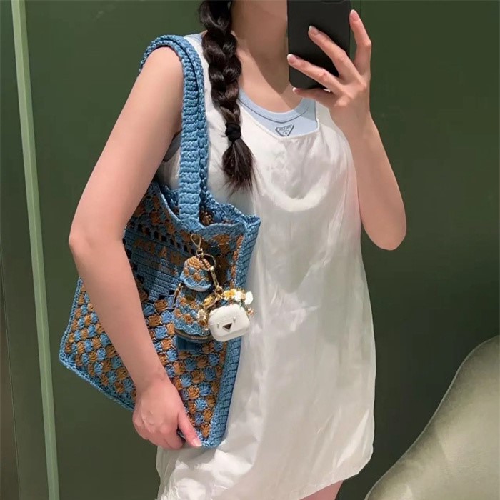 PRADA 프라다 크로셰 토트백 1BG393