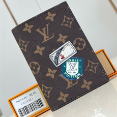 LOUIS VUITTON 루이비통 여권지갑 M01946