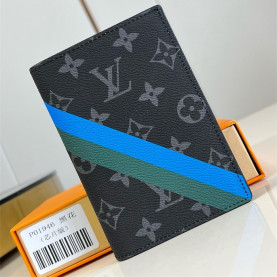 LOUIS VUITTON 루이비통 여권지갑 M01946