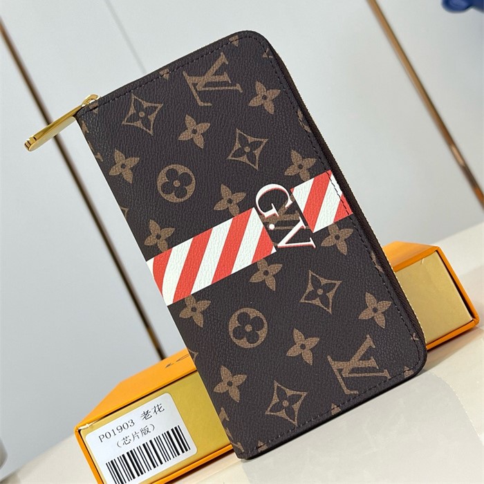 LOUIS VUITTON 루이비통 장지갑 M01903