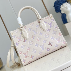 LOUIS VUITTON 루이비통 온더고 토트백 PM M45653