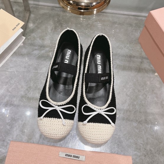 MIUMIU 미우미우 여성용 단화 M82253 2COLOR