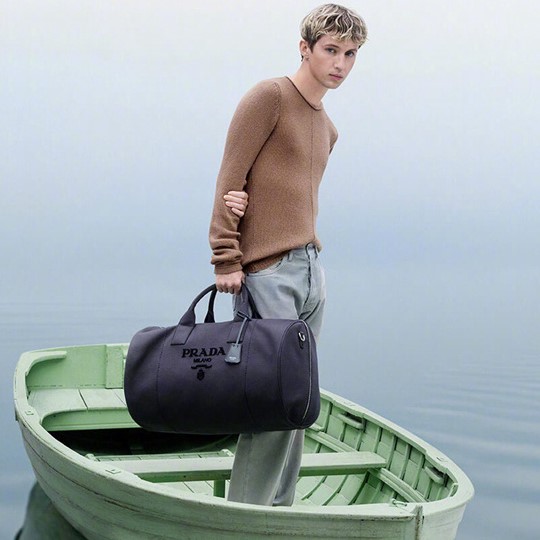 PRADA 프라다 엠보스드 더플백 2VC051 2COLOR