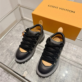 LOUIS VUITTON 루이비통 남여공용 스니커즈 L62420 2COLOR