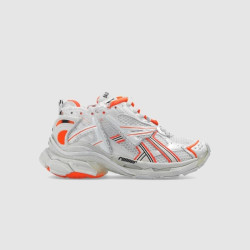 BALENCIAGA 발렌시아가 러너 스니커즈 677402