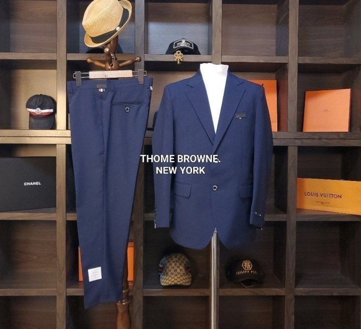 THOM BROWNE 톰브라운 시그니처 클래식 라인 슈트