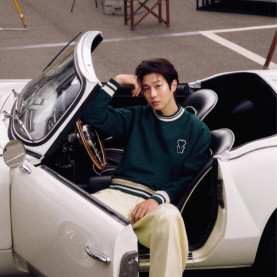 AMI 아미 최우식 맨투맨 2COLOR