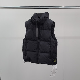 STONE ISLAND 스톤아일랜드 덕다운 사이드와펜 후드패딩 조끼