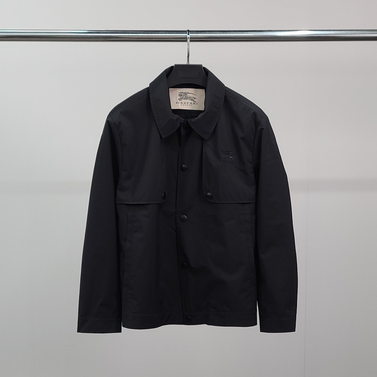 BURBERRY 버버리 프리미엄 자수로고 자켓