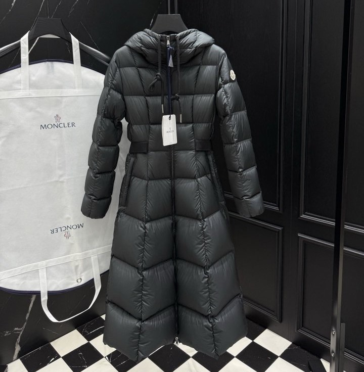 MONCLER 몽클레어 여성 파우콘 롱 다운 패딩