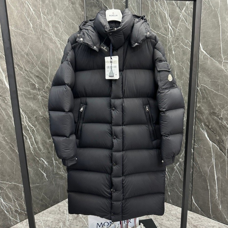 MONCLER 몽클레어 하노베리안 구스 롱 패딩