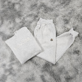 MONCLER 몽클레어 엠보 자수 기모 후드&조거 팬츠 세트 2COLOR