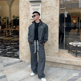 MIUMIU 미우미우 로고 핀 스트라이프 버진 트랙 팬츠