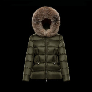 MONCLER 몽클레어 보에드 쇼트 다운 자켓