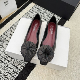 CHANEL 샤넬 여성용 단화 C68789 2COLOR