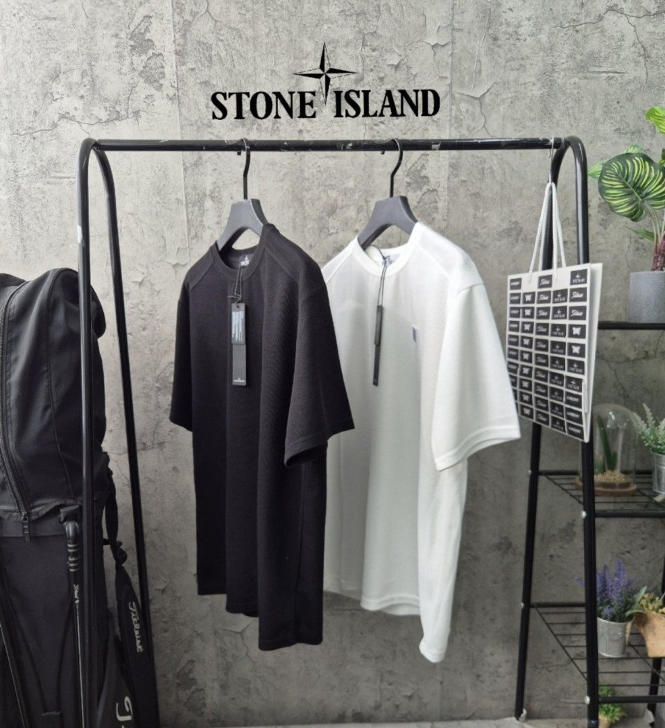 STONE ISLAND 스톤아일랜드 절개라인 패치티