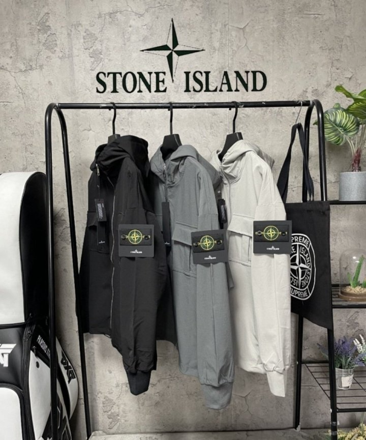 STONE ISLAND 스톤아일랜드 후디자켓