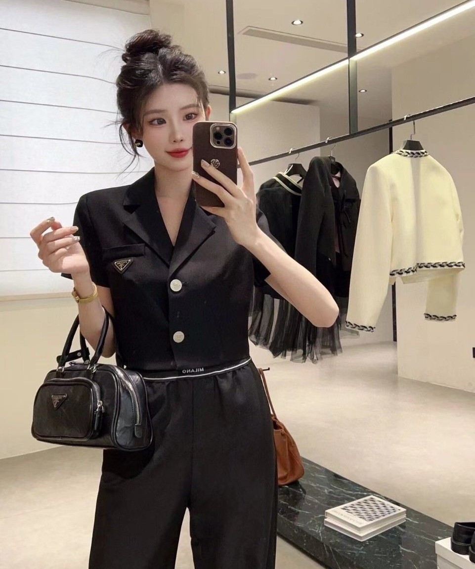 PRADA 프라다 바지 반팔 마이 셋트