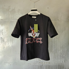 GUCCI 구찌 헤드셋 바니 티셔츠