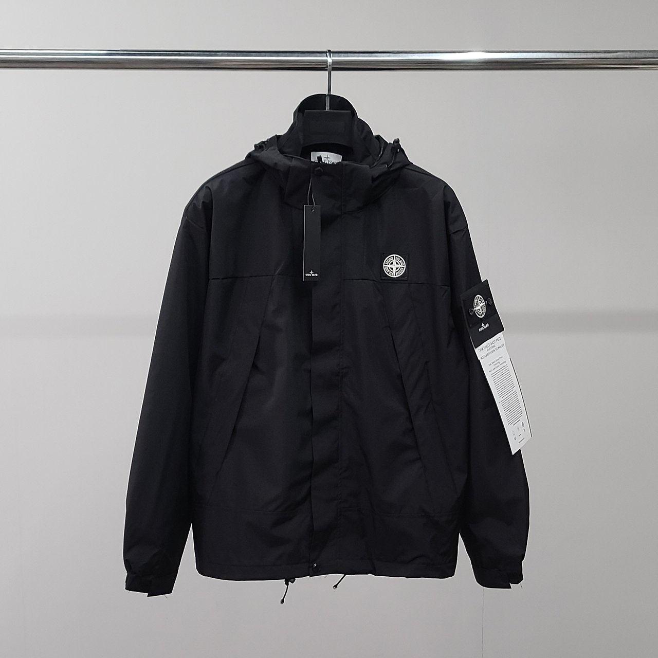 STONE ISLAND 스톤아일랜드 흑백패치 클래식 자켓